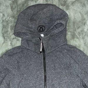 Lululemon jacket size 6